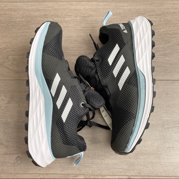 NWT Adidas Terrex Two Women’s Shoes - Picture 8 of 9